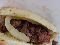 -闫家驴肉老店(华电一校店)