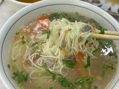 -努拉洪鸡蛋面馆