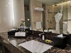 -青岛海尔洲际酒店