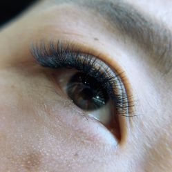 -AKIRA 安久日式美甲美睫