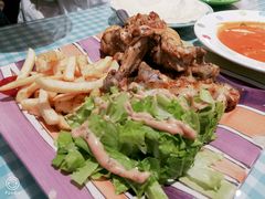 -Tony's House