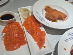 -四海一家自助餐(益田假日广场店)