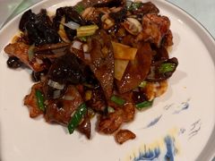 -京尊烤鸭店JINGZUN(春秀路店)