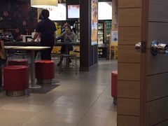 大堂-麦当劳(曲阳店)