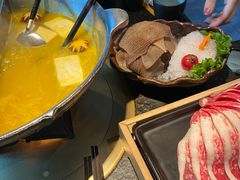 -湊湊火锅·茶憩(新中关购物中心店)