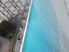 游泳池-广州天河希尔顿酒店