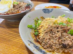 -丁丁猫重庆小面(徐州路店)