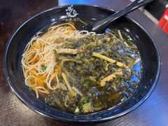 雪菜肉丝汤面-大龙汤包