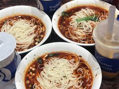 -周小波重庆小面·重庆名小吃(邹容路店)