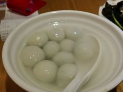 赖汤圆-蓉李记成都名小吃(武汉菱角湖万达店)
