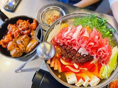 -MI WU FACTORY米屋美食工厂餐厅(绿地店)