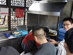 -茅老太臭豆腐