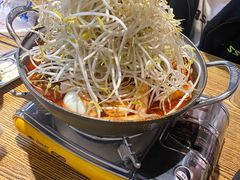 -吴草鸡爪오초닭발韩食堂(融恒盈嘉中心店)