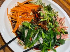 -老滇山寨•云南特色菜•地方菜•民族风情歌舞表演(金碧店)