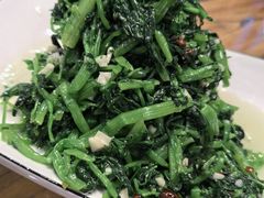 -俺家菜馆(百里峡店)