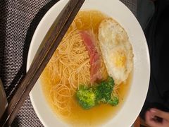 -MONICH牛排融合餐厅(和义大道购物中心店)