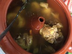 -小厨子私房菜·云南美食店