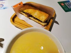 -驴公驴婆(曹杨店)
