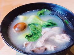 -小魔童·鲜切牛肉粉(时尚天河东区店)