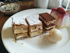 -岷山饭店-芝芝自助餐厅