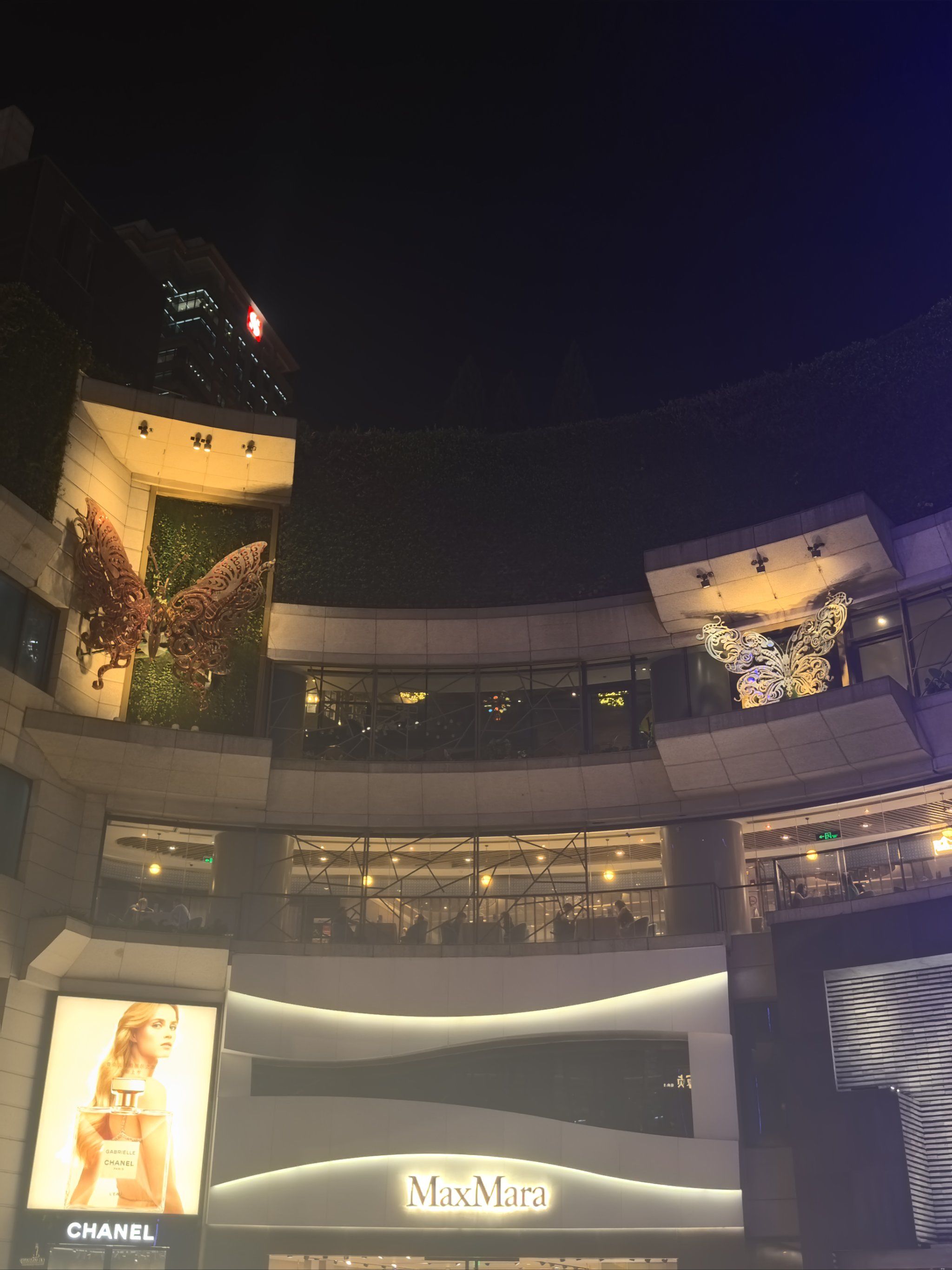 k11楼层矮,很压抑局促的布局