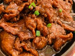 铁板黑椒牛柳-青年公社烤鸭(青年路店)