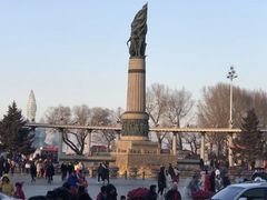 -人民防洪胜利纪念塔