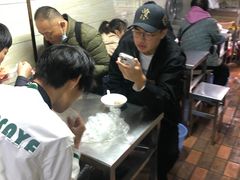 -芳婆糕团店(王府大街店)